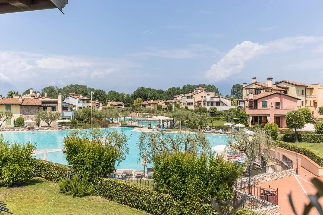 Maloma Apartment Peschiera del Garda Exterior foto