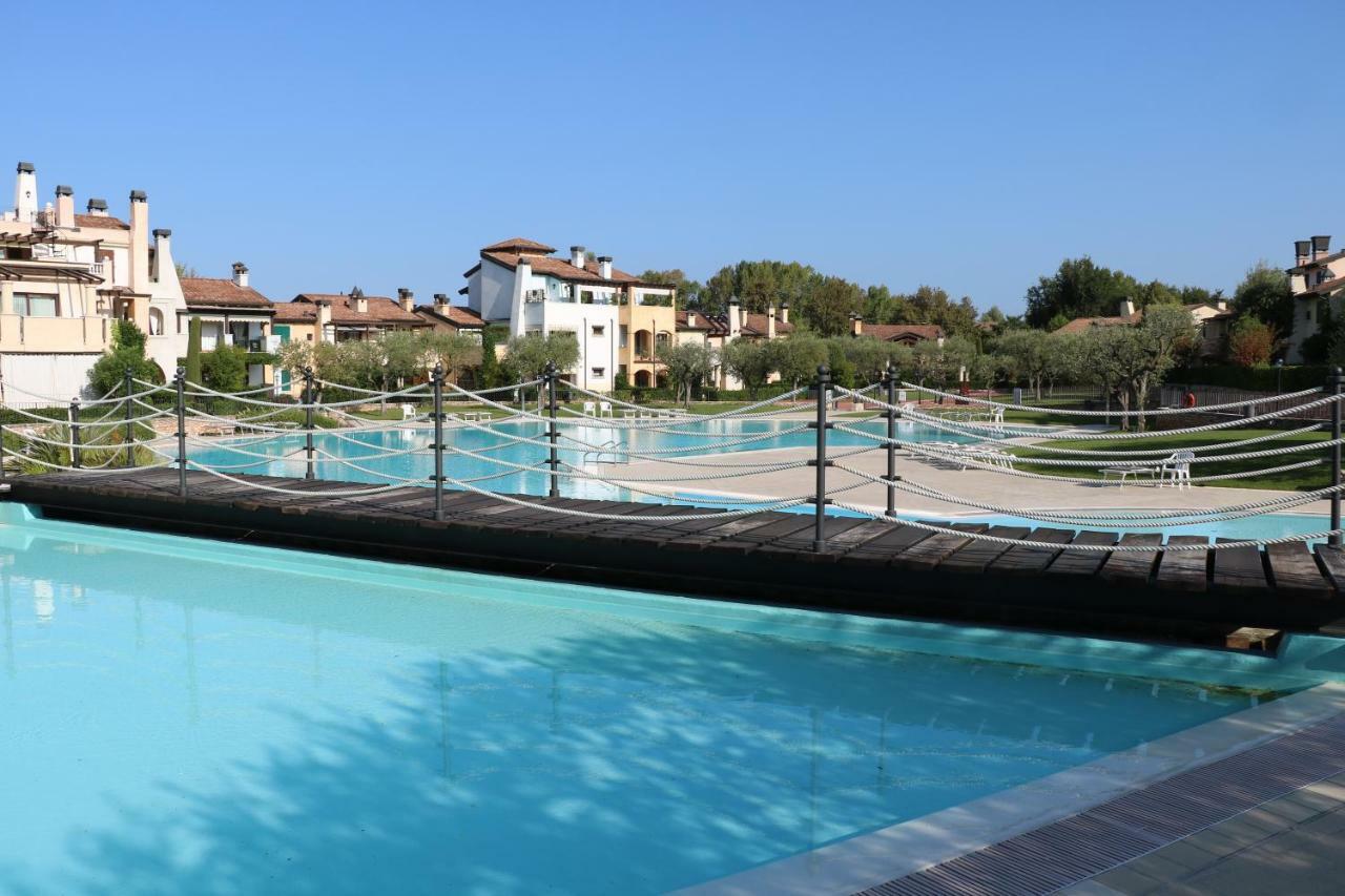 Maloma Apartment Peschiera del Garda Exterior foto